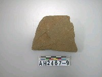 藏品(磨製大型石斧？)的圖片